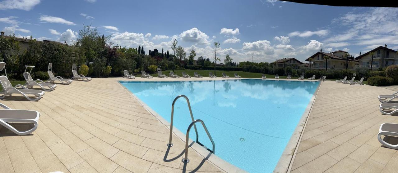 Casa Della Regina Διαμέρισμα Σιρμιόνε Εξωτερικό φωτογραφία
