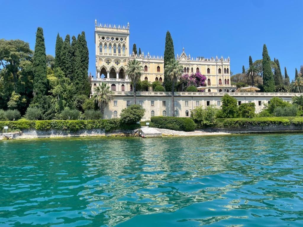 Casa Della Regina Διαμέρισμα Σιρμιόνε Εξωτερικό φωτογραφία