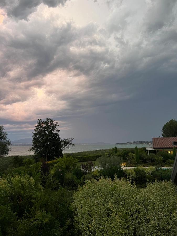 Casa Della Regina Διαμέρισμα Σιρμιόνε Εξωτερικό φωτογραφία