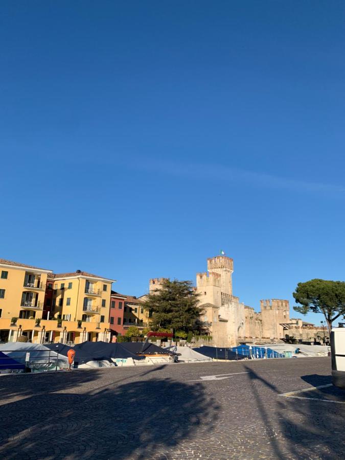 Casa Della Regina Διαμέρισμα Σιρμιόνε Εξωτερικό φωτογραφία