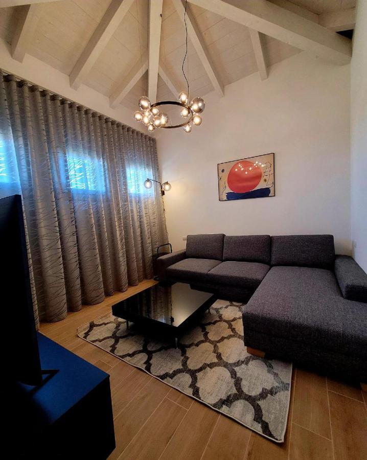 Casa Della Regina Διαμέρισμα Σιρμιόνε Εξωτερικό φωτογραφία